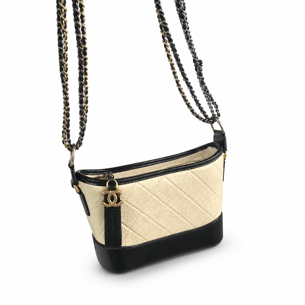 Chanel Classic Quilted Flap Bag | CC Turn-Lock Leather Chain Strap — 15x20cm