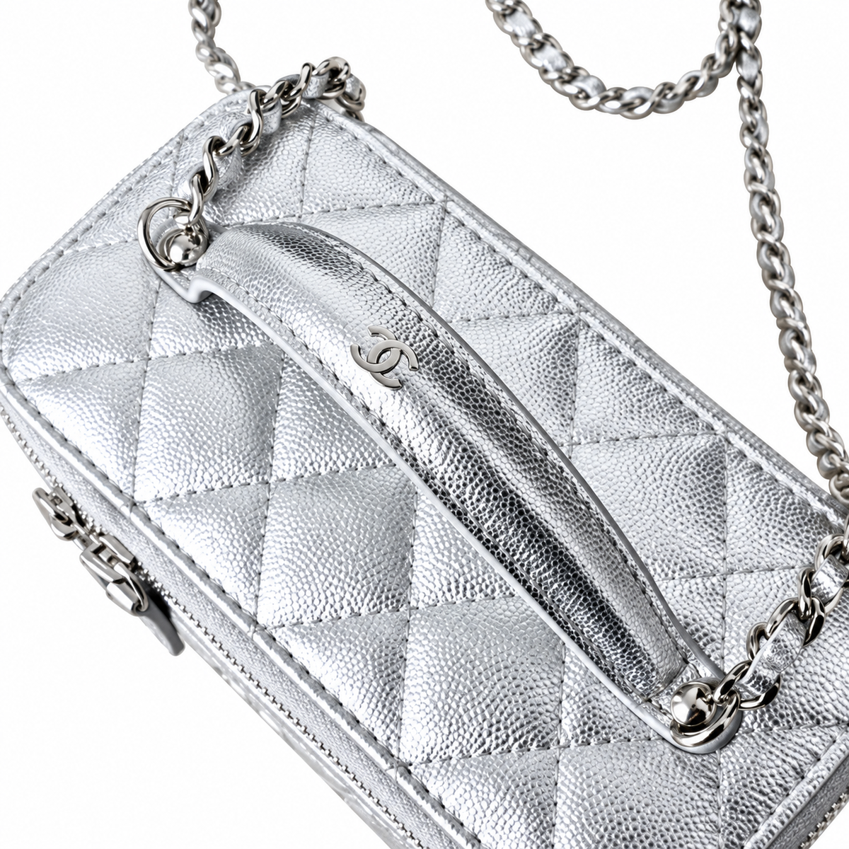 Chanel CC Embossed Metallic Caviar Vanity Case Silver 17cm