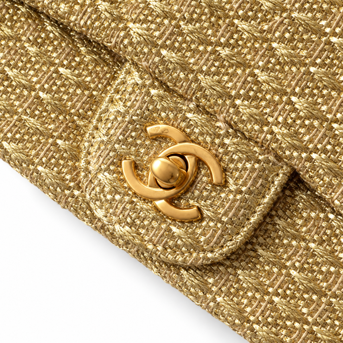 Chanel Quilted Elongated Shoulder Bag 12.5×20.5×6cm