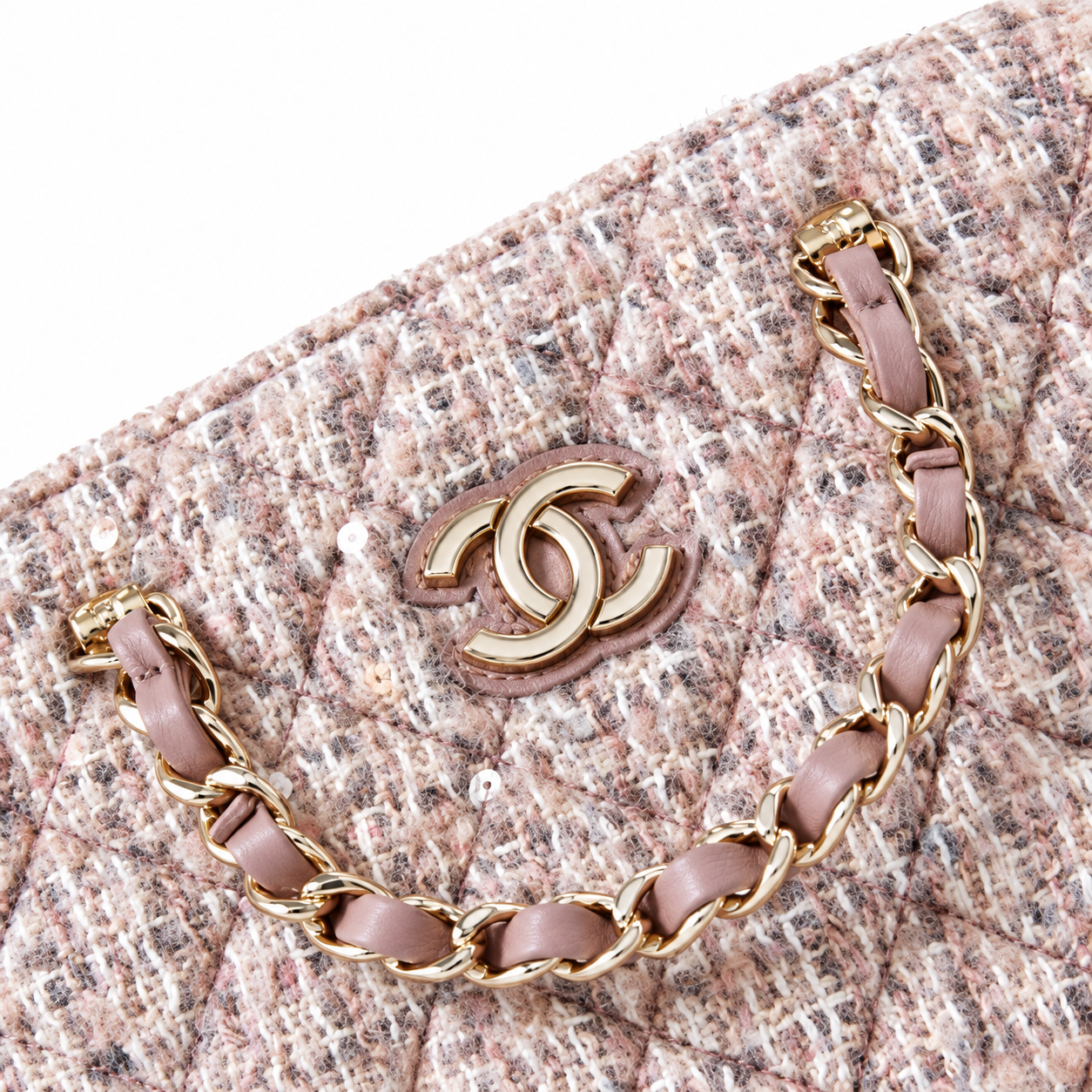 Chanel Quilted Medium Vertical Flap Bag 20.5×28.5×7cm