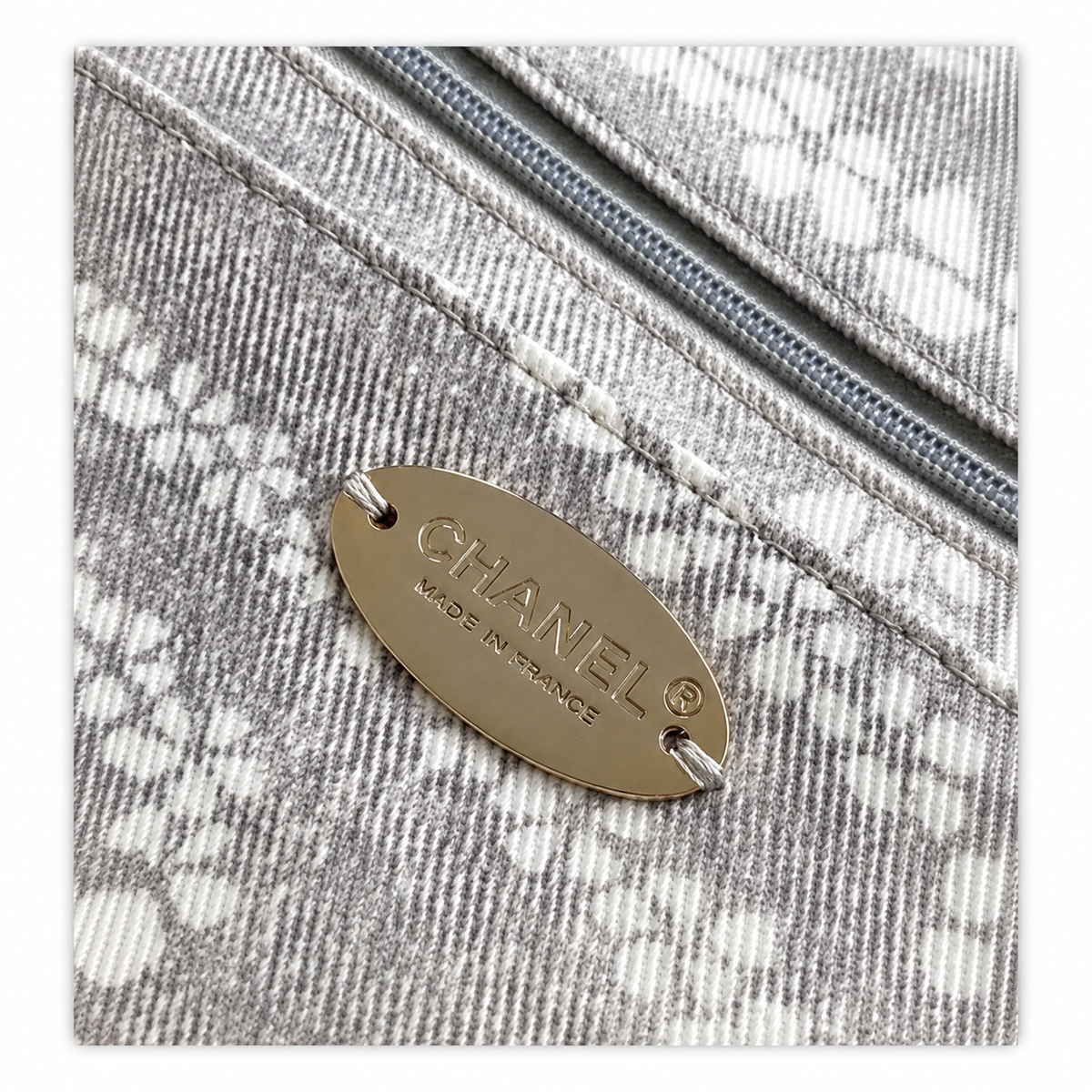 Chanel Grey & White Floral Lurex Twill Jacquard Small Classic Flap Bag | Champagne Gold CC Turn-Lock & Grey-White Leather Chain