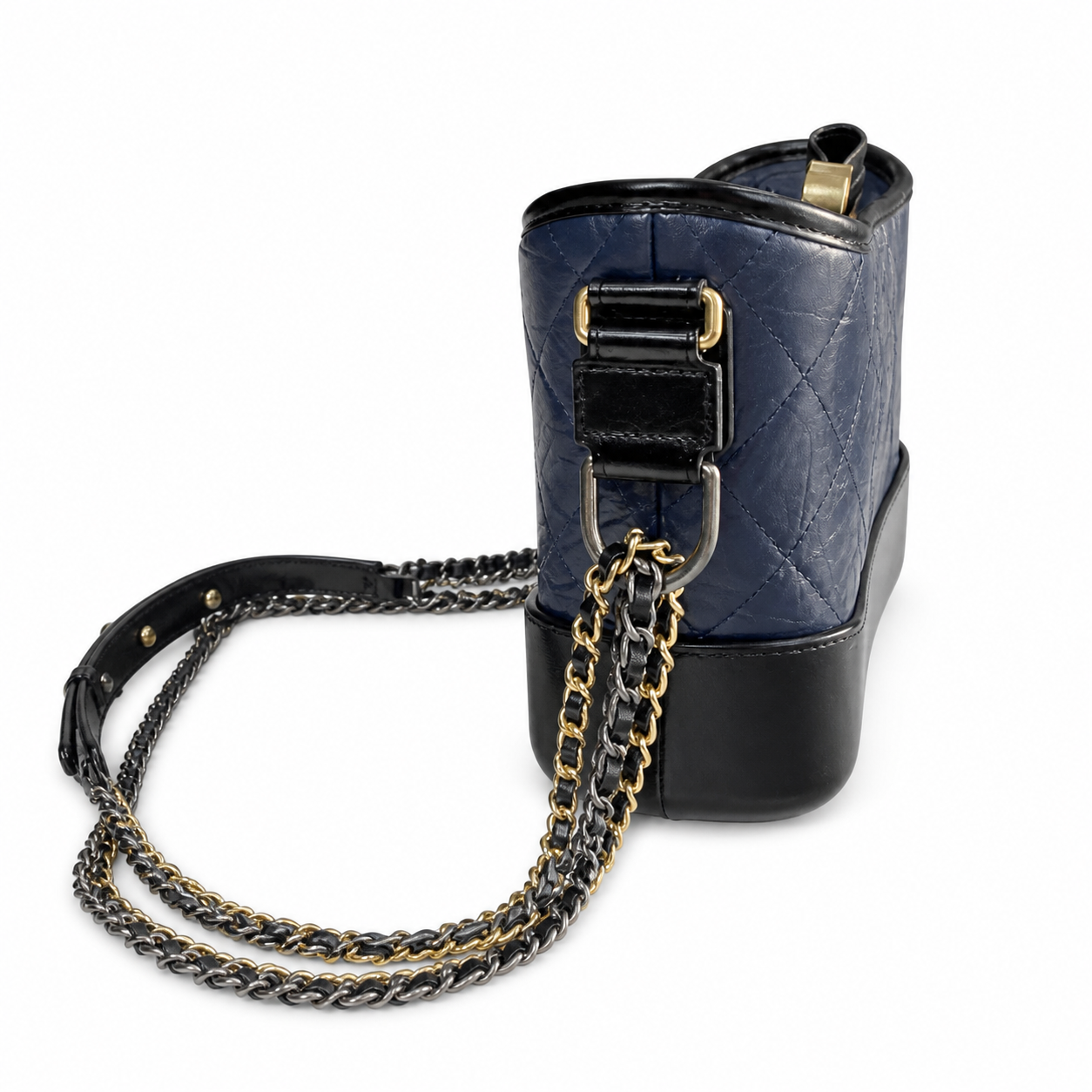 Chanel Classic Quilted Flap Bag | CC Turn-Lock Gold Hardware Leather Chain — 15x20cm
