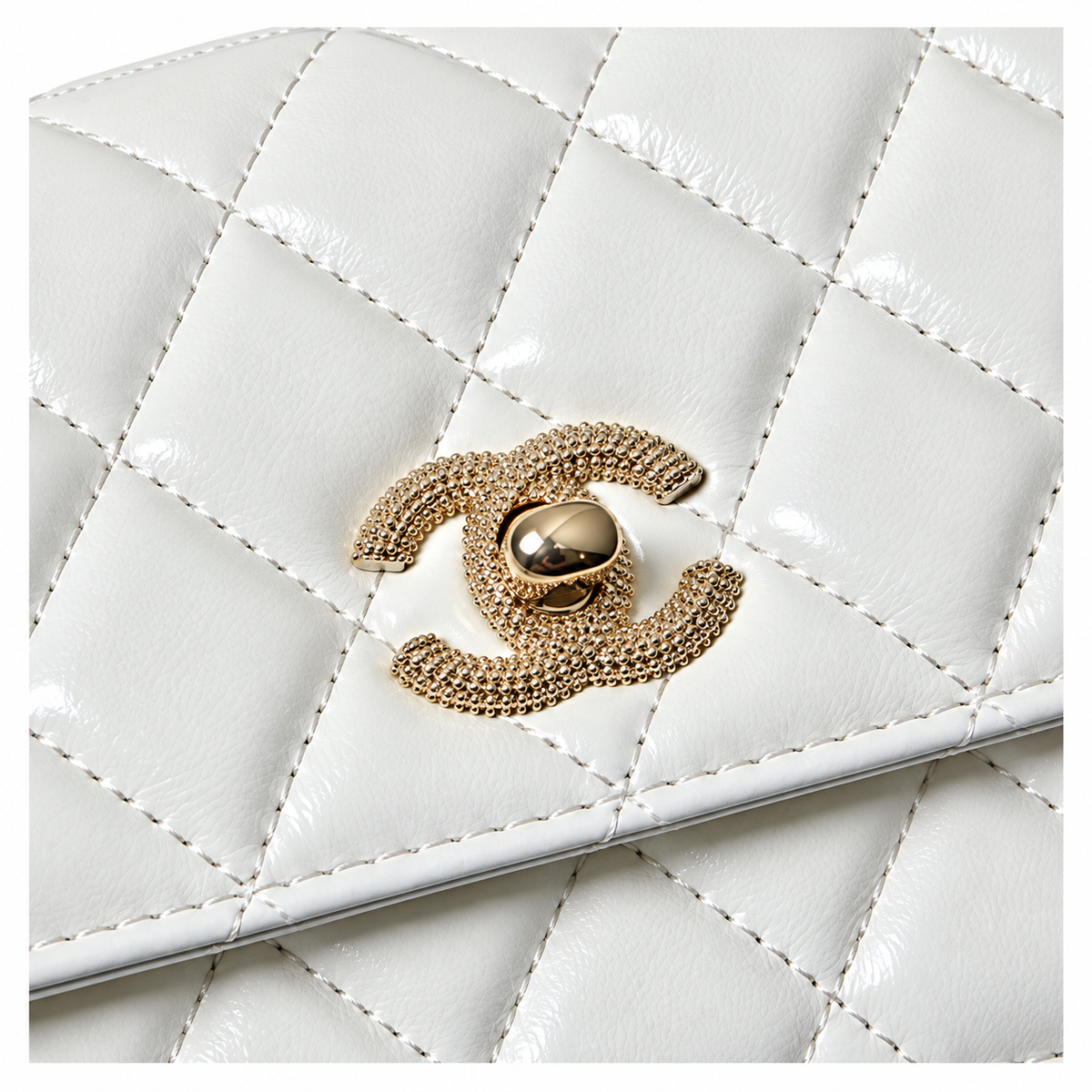Chanel Quilted Leather Trim Mini Bag 18×11×6cm