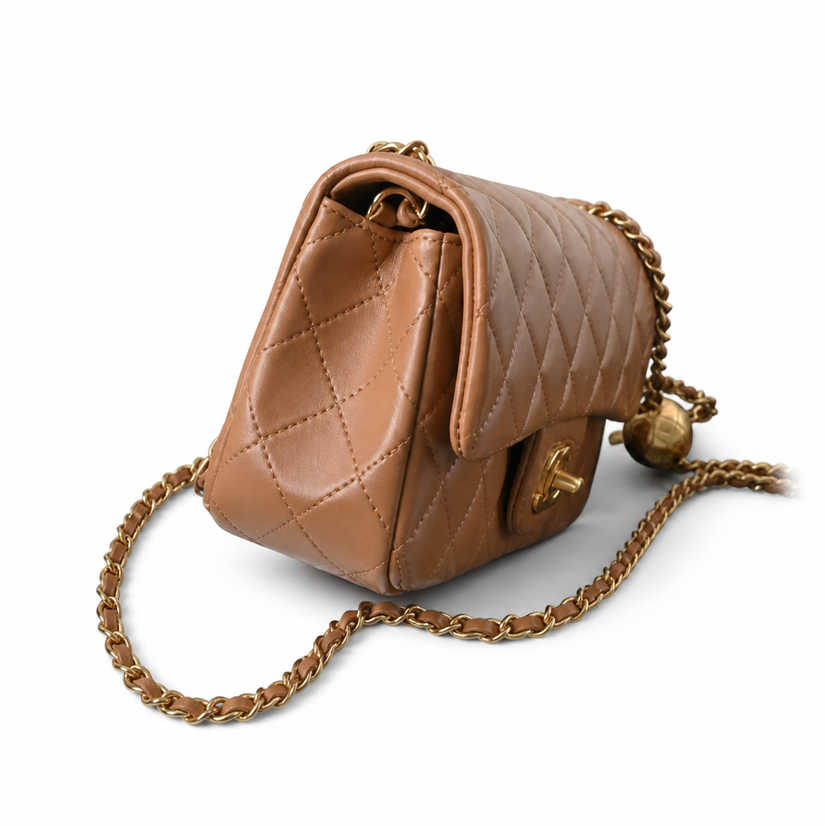 Chanel Classic Quilted Flap Bag | CC Turn-Lock Leather Chain Strap — 20x13cm