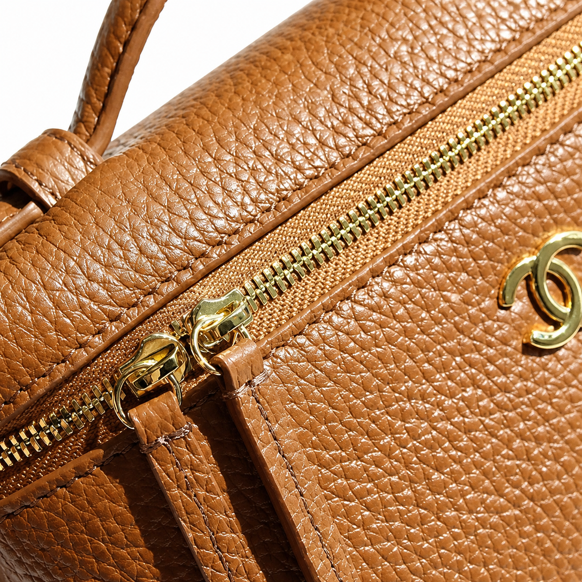 Chanel Caramel Caviar Mini Vanity Case | CC Turn-Lock & Front Zip Pocket — 19cm