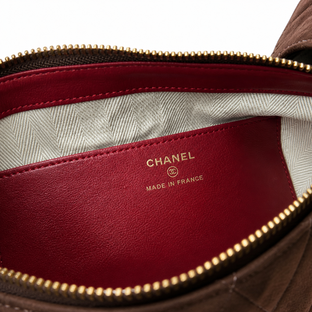 Chanel Classic Quilted Flap Handbag | CC Turn-Lock & Chain — 19cm