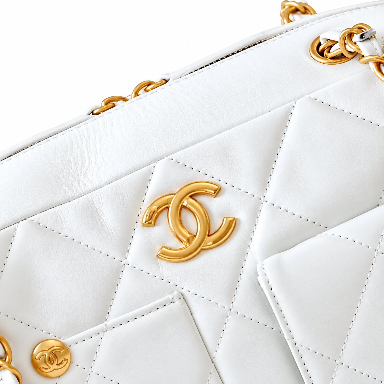 Chanel Quilted Lambskin Bowling Bag White 21×33×15cm