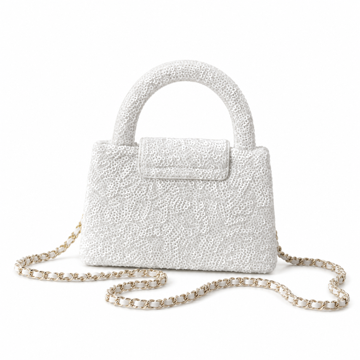Chanel Classic Quilted Mini Flap Bag | CC Turn-Lock Leather Chain Strap — 13x19cm