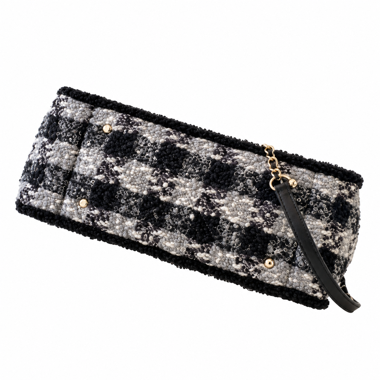 Chanel Deauville Large Tweed Tote Black White 27.5×39.5×16cm