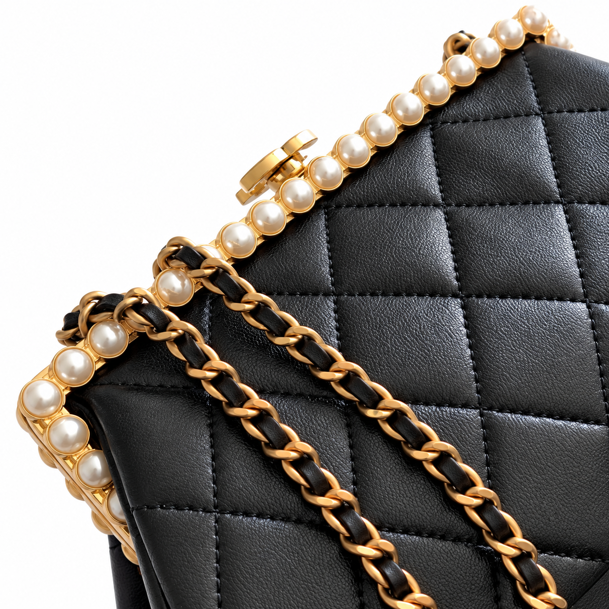 Chanel Pearl Frame Quilted Clutch Black 10×20×7cm
