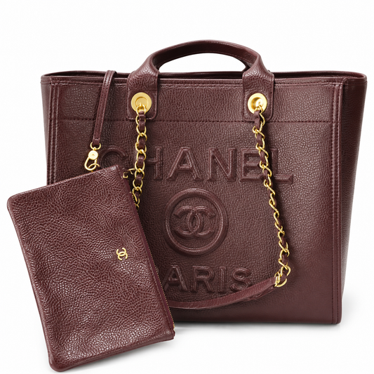 Chanel Classic Quilted Flap Bag | CC Turn-Lock Leather Chain Strap — 30x50cm