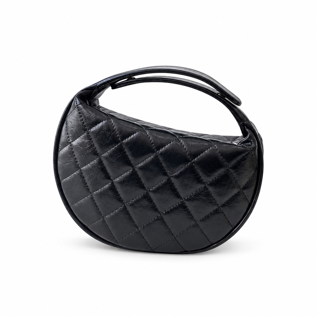 Chanel Quilted Bucket Bag 11×19×8cm