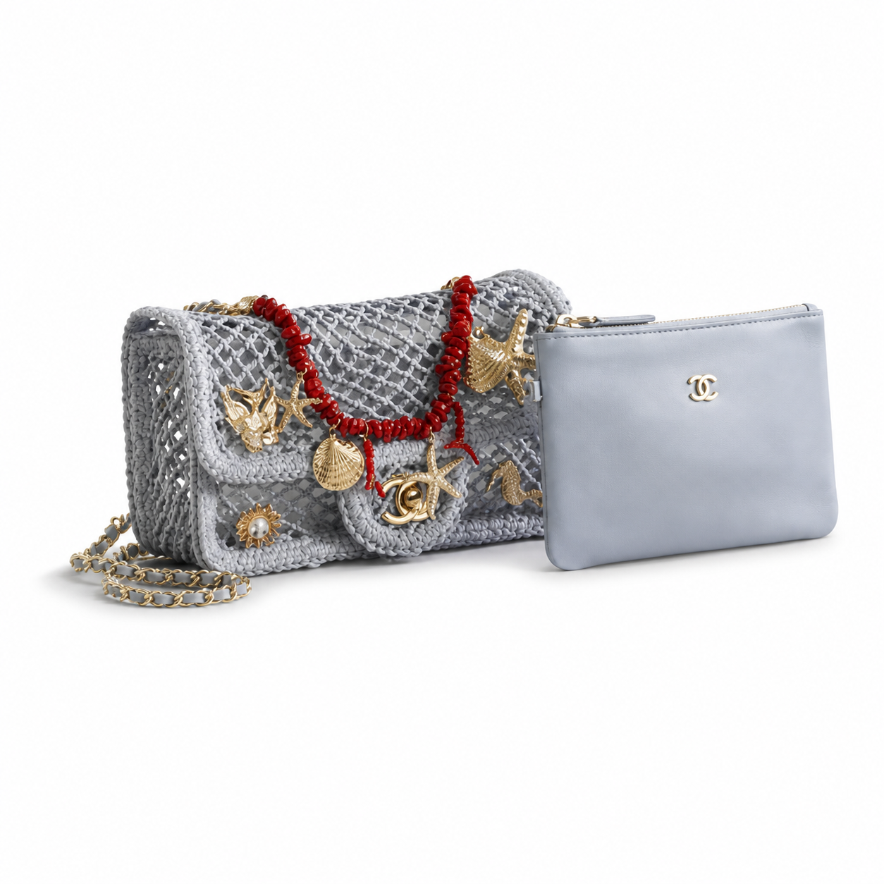 Chanel Classic Quilted Compact Horizontal Flap Bag | CC Hardware & Gold Chain — 21cm