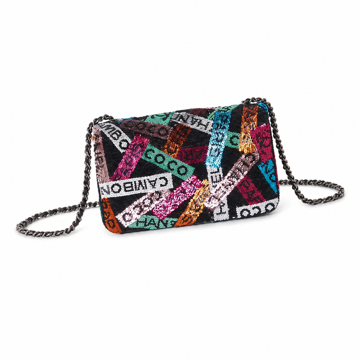 Chanel Classic Quilted Small Flap Bag | CC Turn-Lock Leather Chain Strap — 14x20cm