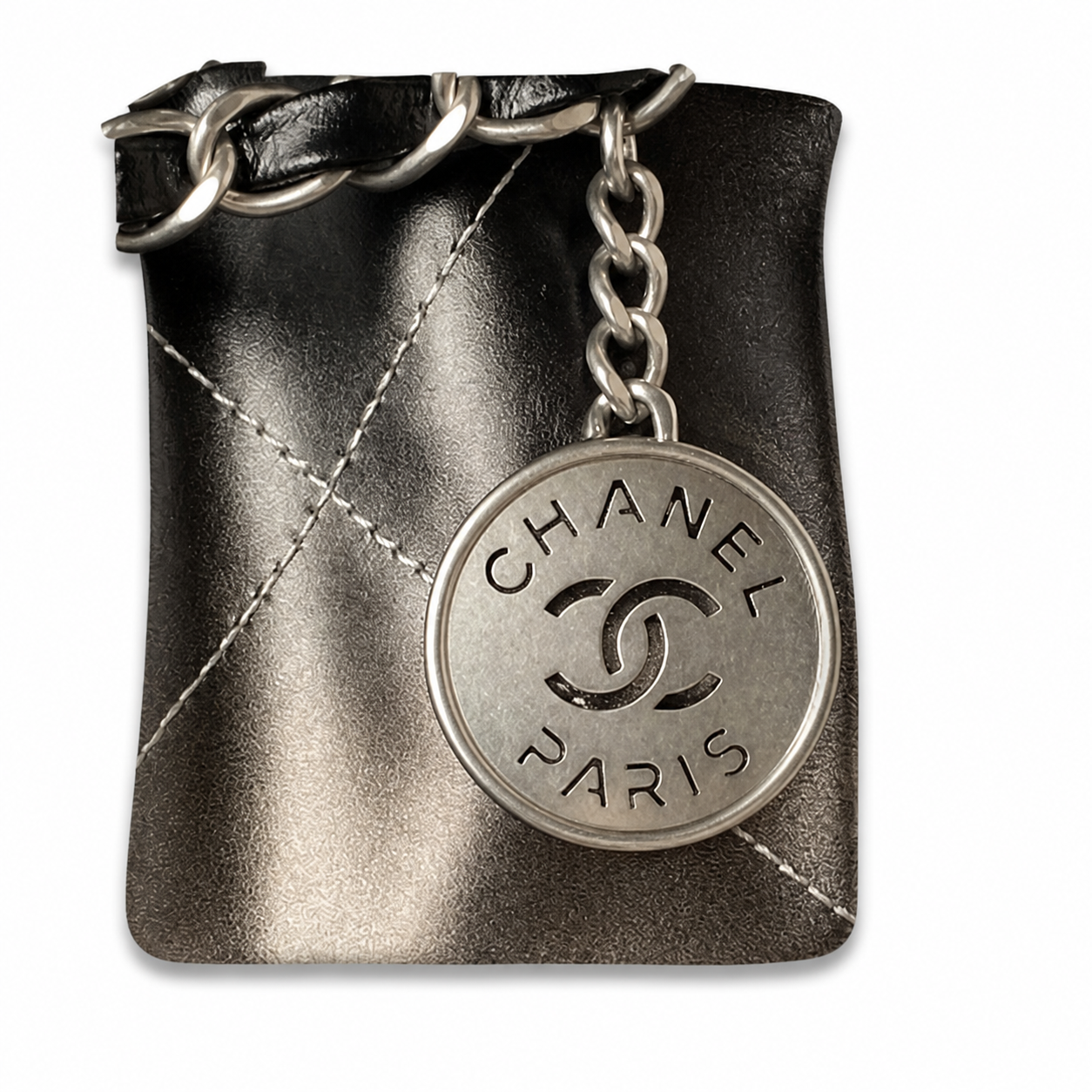 Chanel Classic Quilted Tote Bag | CC Hardware Leather Chain Strap — 35x37cm