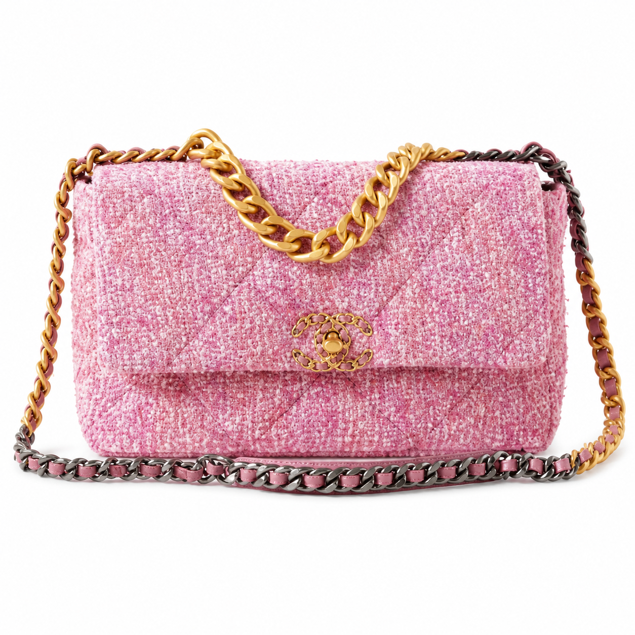 Chanel Classic Quilted Flap Bag | CC Turn-Lock Leather Chain Strap — 16x26cm
