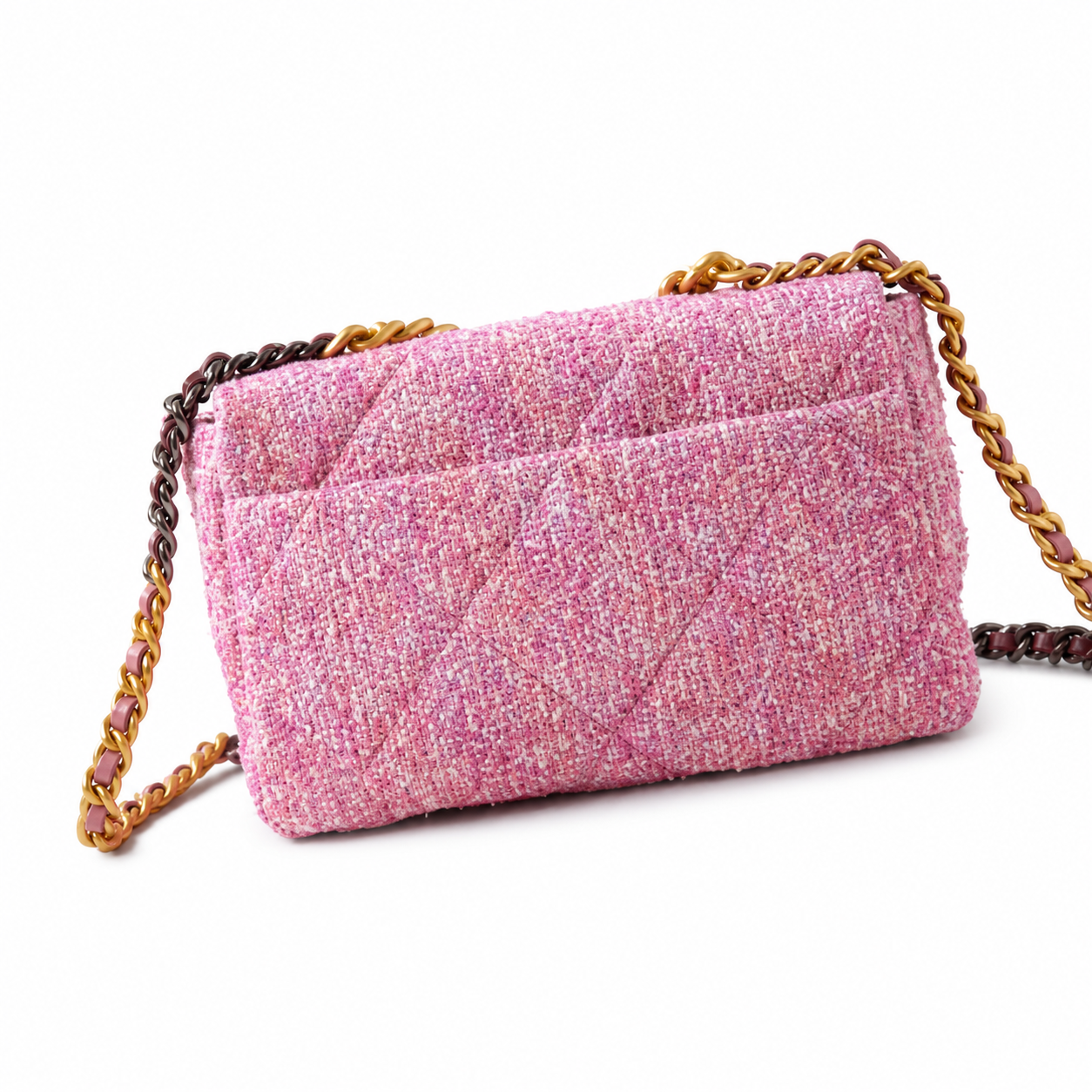 Chanel Classic Quilted Flap Bag | CC Turn-Lock Leather Chain Strap — 16x26cm