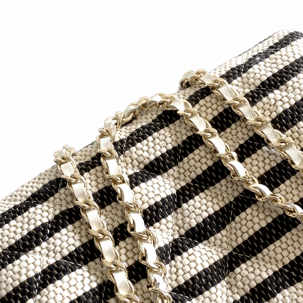Chanel CC Quilted Mini Flap Bag | Gold Hardware & Chain — 18cm