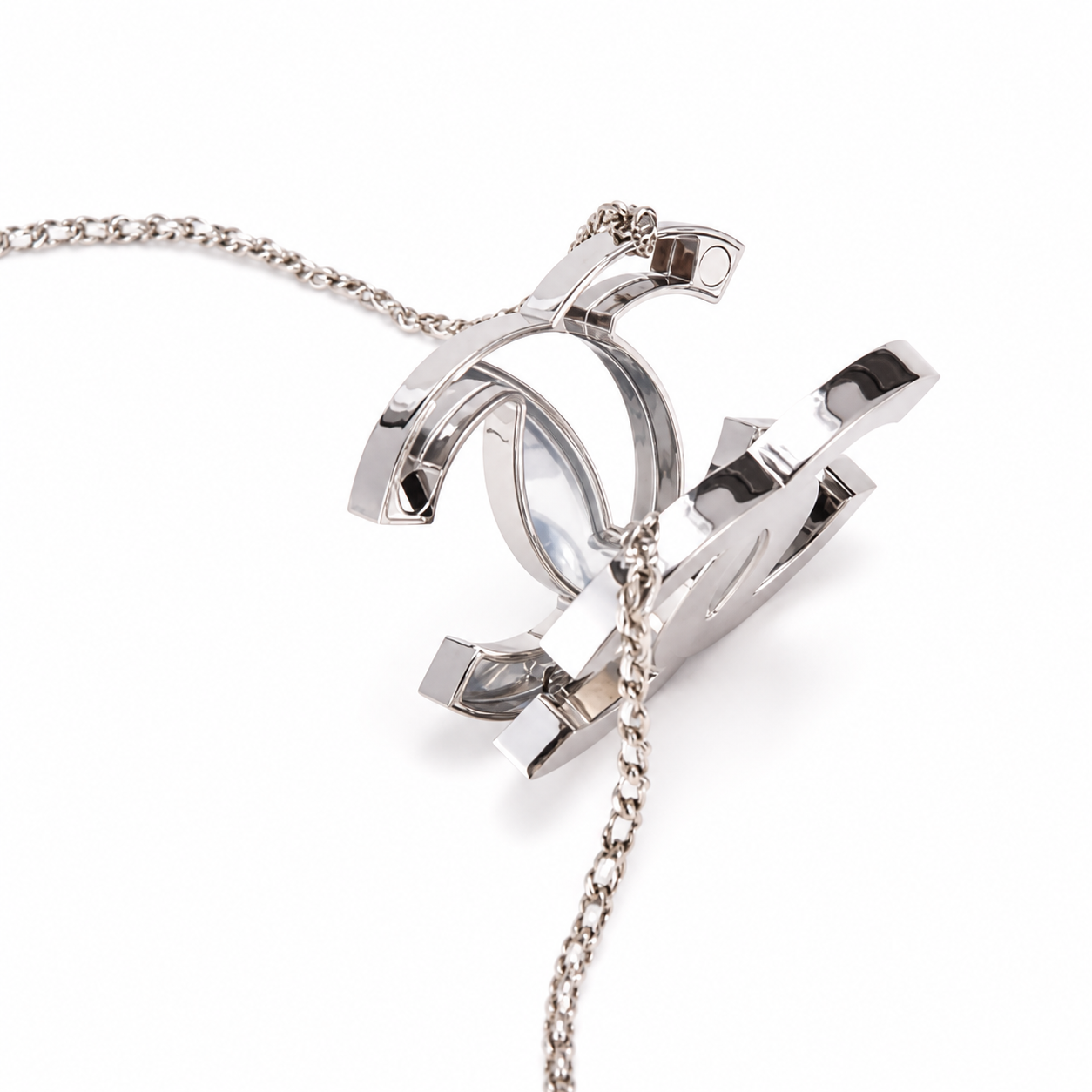 Chanel CC Logo Hard Shell Minaudiere | Silver Mirror & Chain — 10cm
