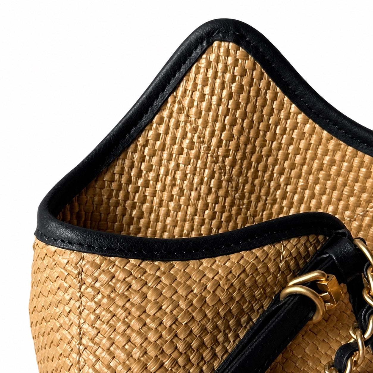 Chanel Classic Quilted Shoulder Bag | CC Hardware & Gold Chain — 28cm