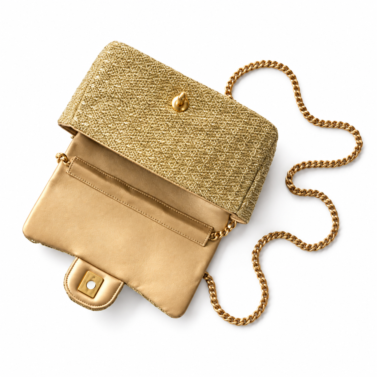 Chanel Quilted Elongated Shoulder Bag 12.5×20.5×6cm