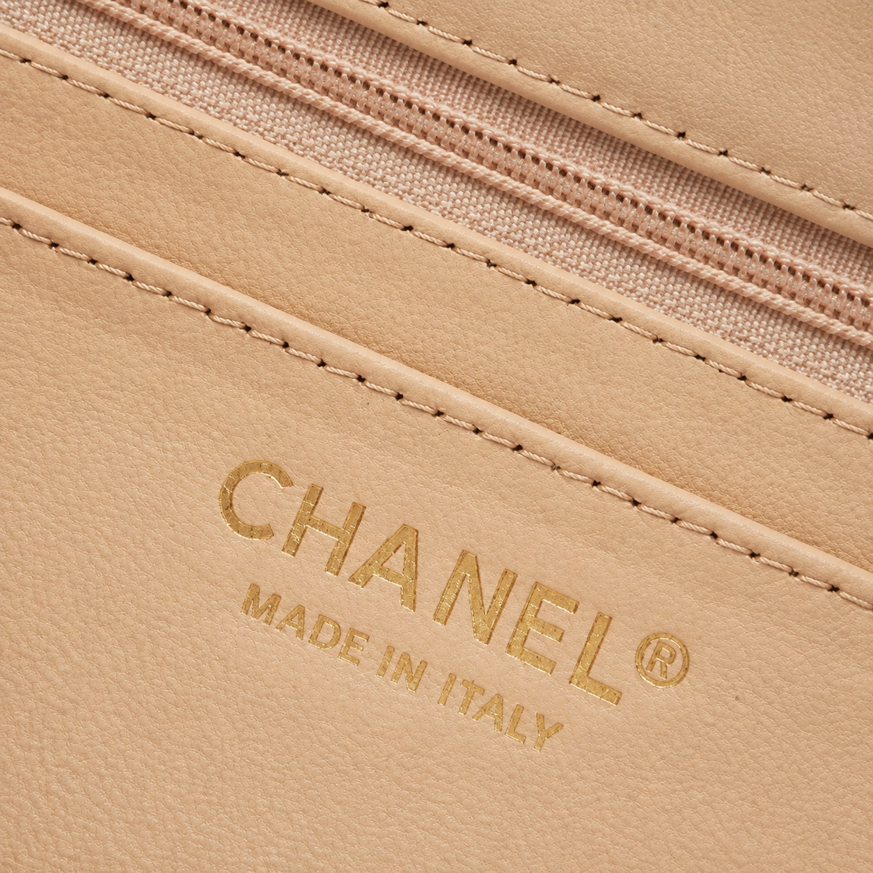 Chanel Cream Ivory Large Diamond-Quilted Lambskin Flap Bag | Top Handle & Pure Gold Chain