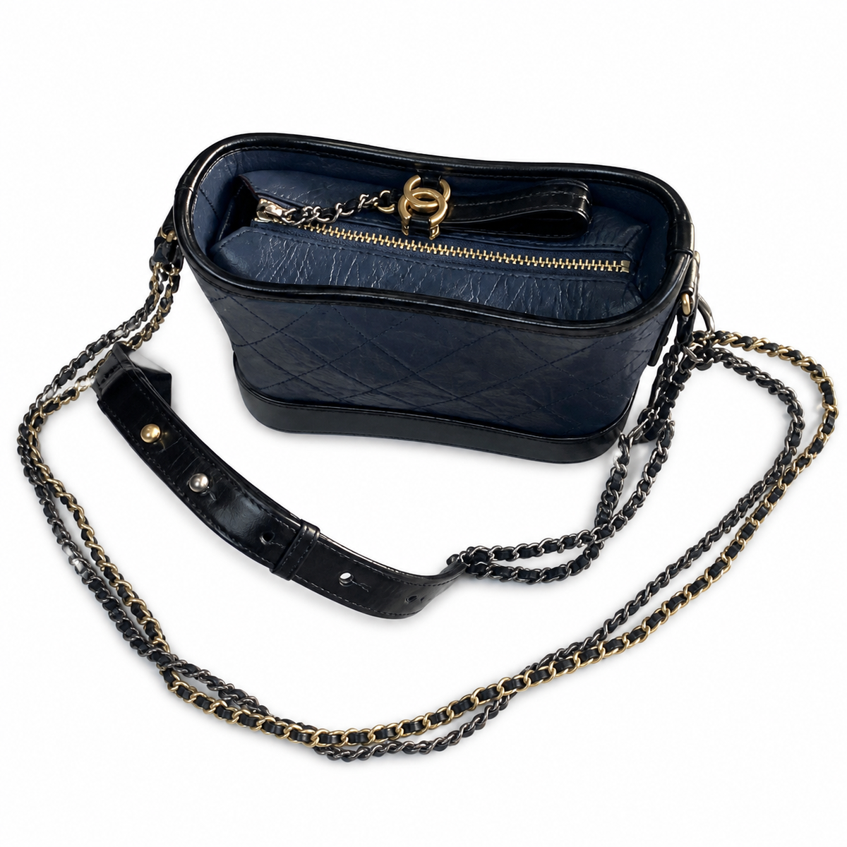 Chanel Classic Quilted Flap Bag | CC Turn-Lock Gold Hardware Leather Chain — 15x20cm