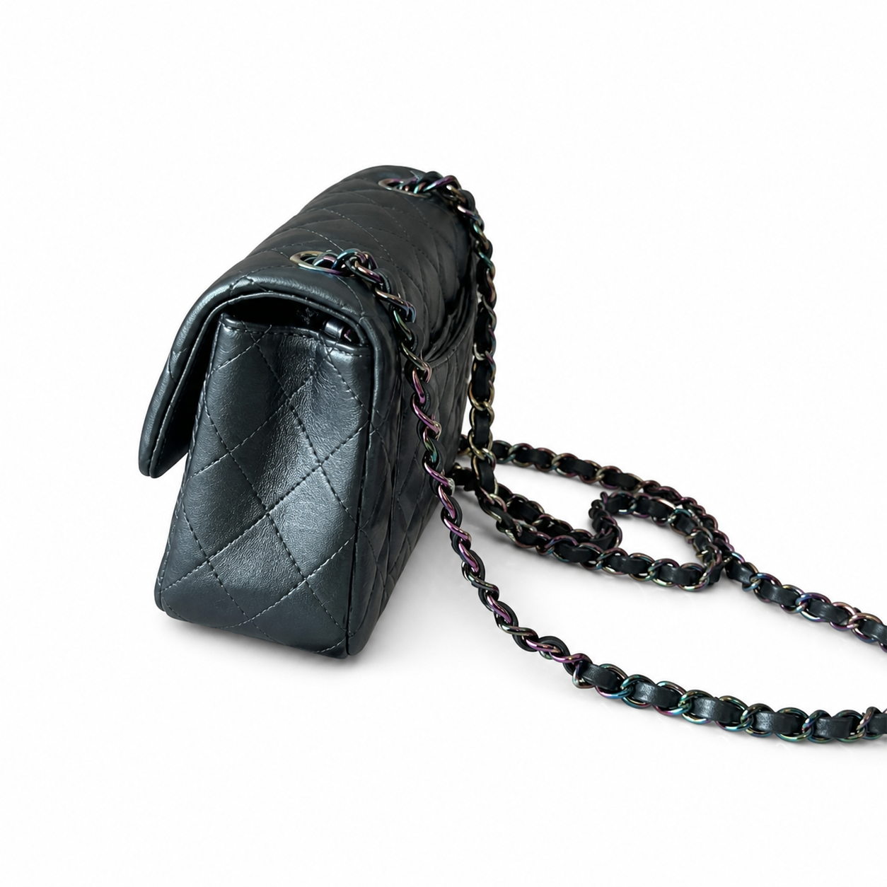 Chanel Classic Quilted Flap Bag | CC Hardware & Chain — 20cm