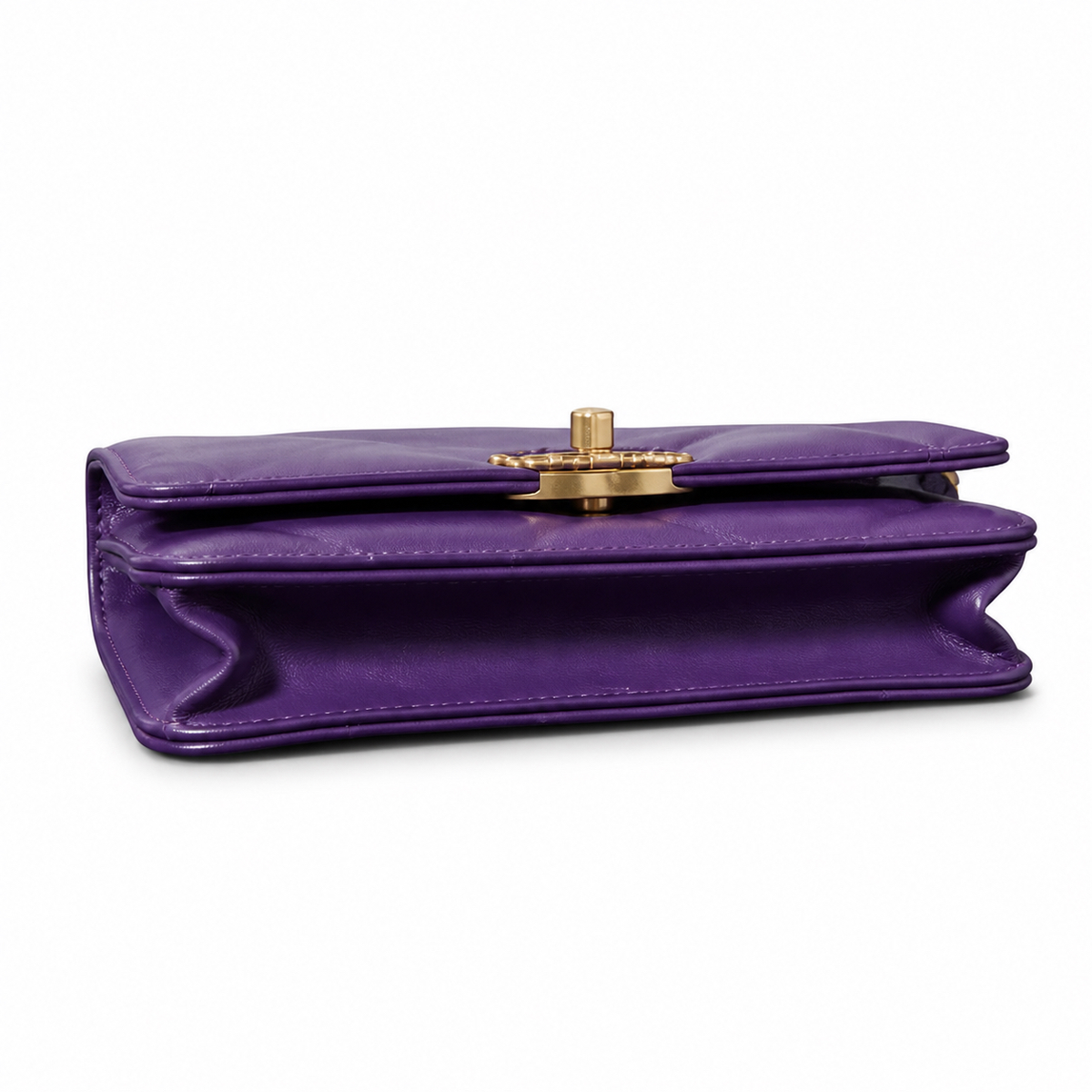 Chanel Classic Quilted Slim Flap Bag | CC Turn-Lock Leather Chain Strap — 12x19.5cm