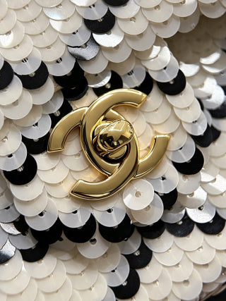 Chanel CC Sequin Flap Bag | White & Black Sequin & Gold — 21cm