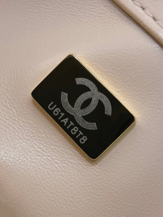 Chanel CC Sequin Flap Bag | White & Black Sequin & Gold — 21cm